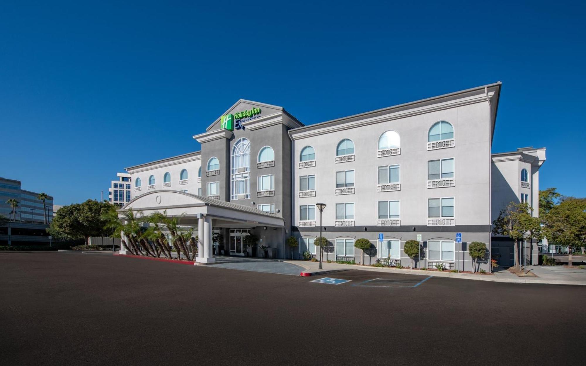 Holiday Inn Express San Diego - Sorrento Valley By Ihg Εξωτερικό φωτογραφία