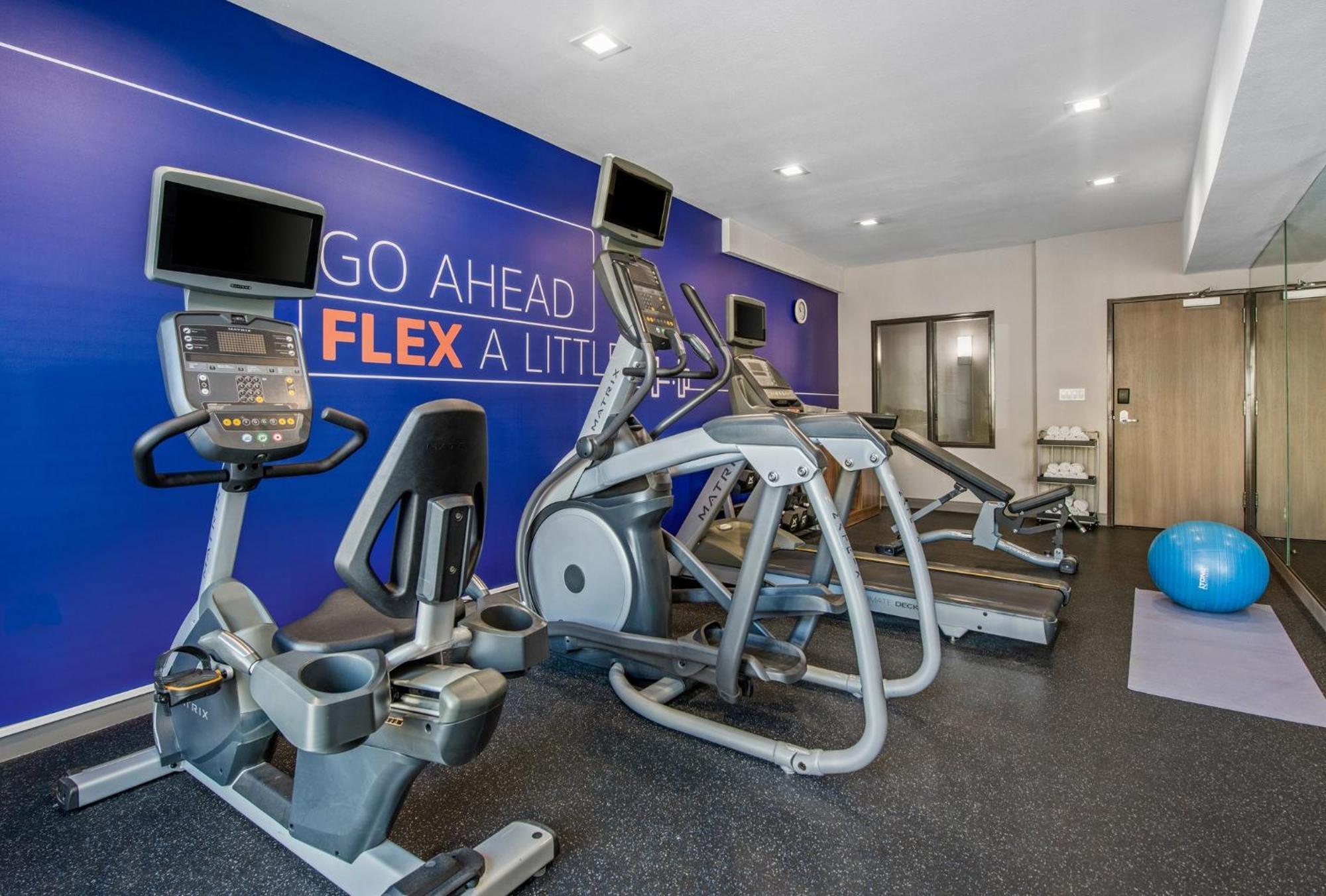 Holiday Inn Express San Diego - Sorrento Valley By Ihg Εξωτερικό φωτογραφία