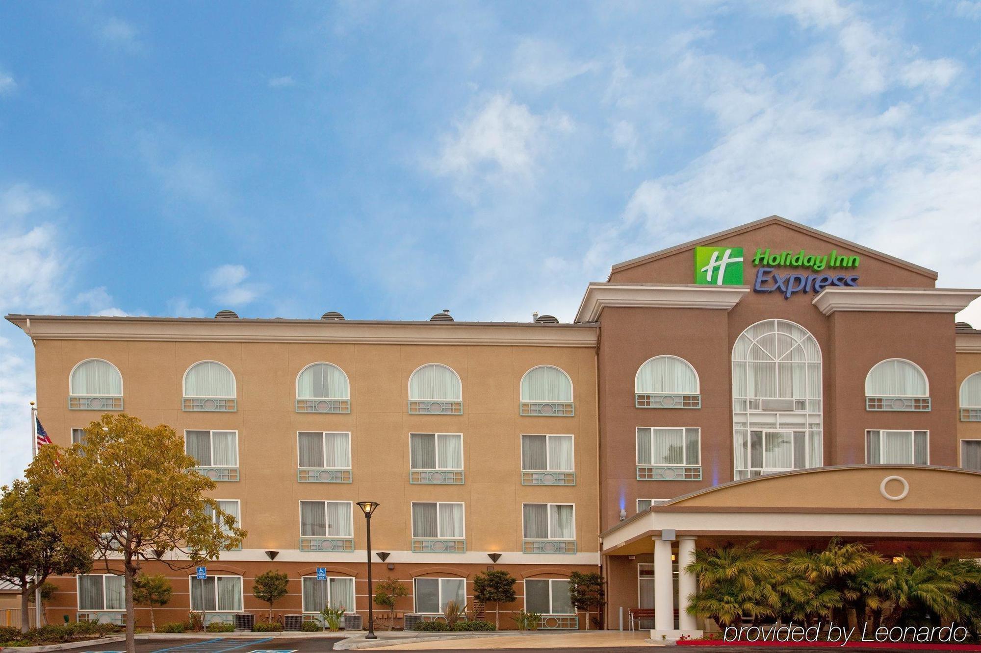 Holiday Inn Express San Diego - Sorrento Valley By Ihg Εξωτερικό φωτογραφία
