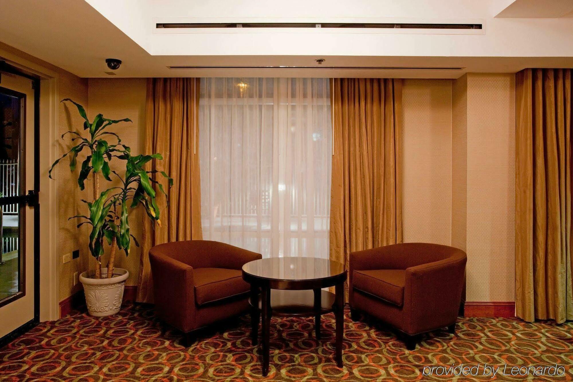 Holiday Inn Express San Diego - Sorrento Valley By Ihg Εσωτερικό φωτογραφία
